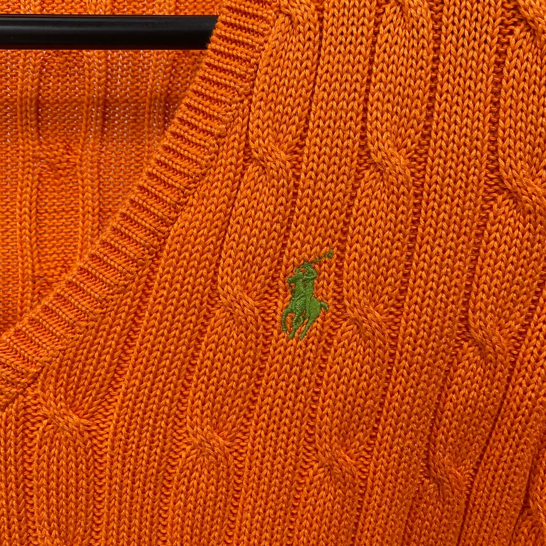 폴로 랄프로렌 케이블 브이넥 니트 오렌지 상품이미지4