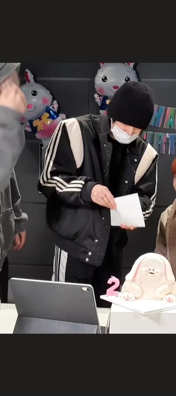 아디다스 블랙 바시티 자켓 XL  최찬희착용 상품이미지1
