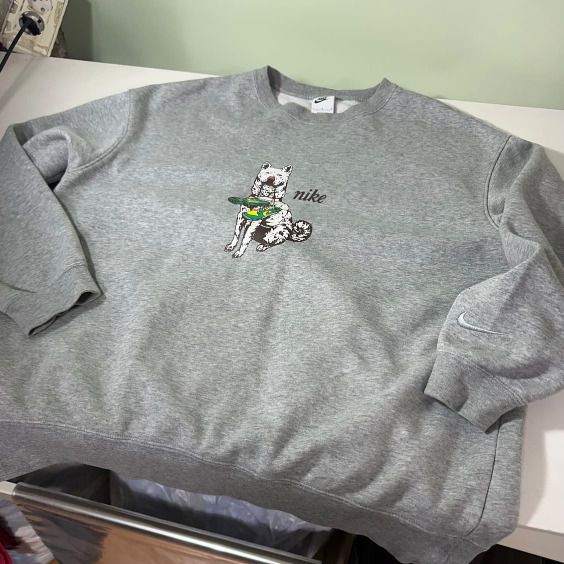 L 나이키 그레이 오버핏 진돗개덩크 코튼 맨투맨 상품이미지4