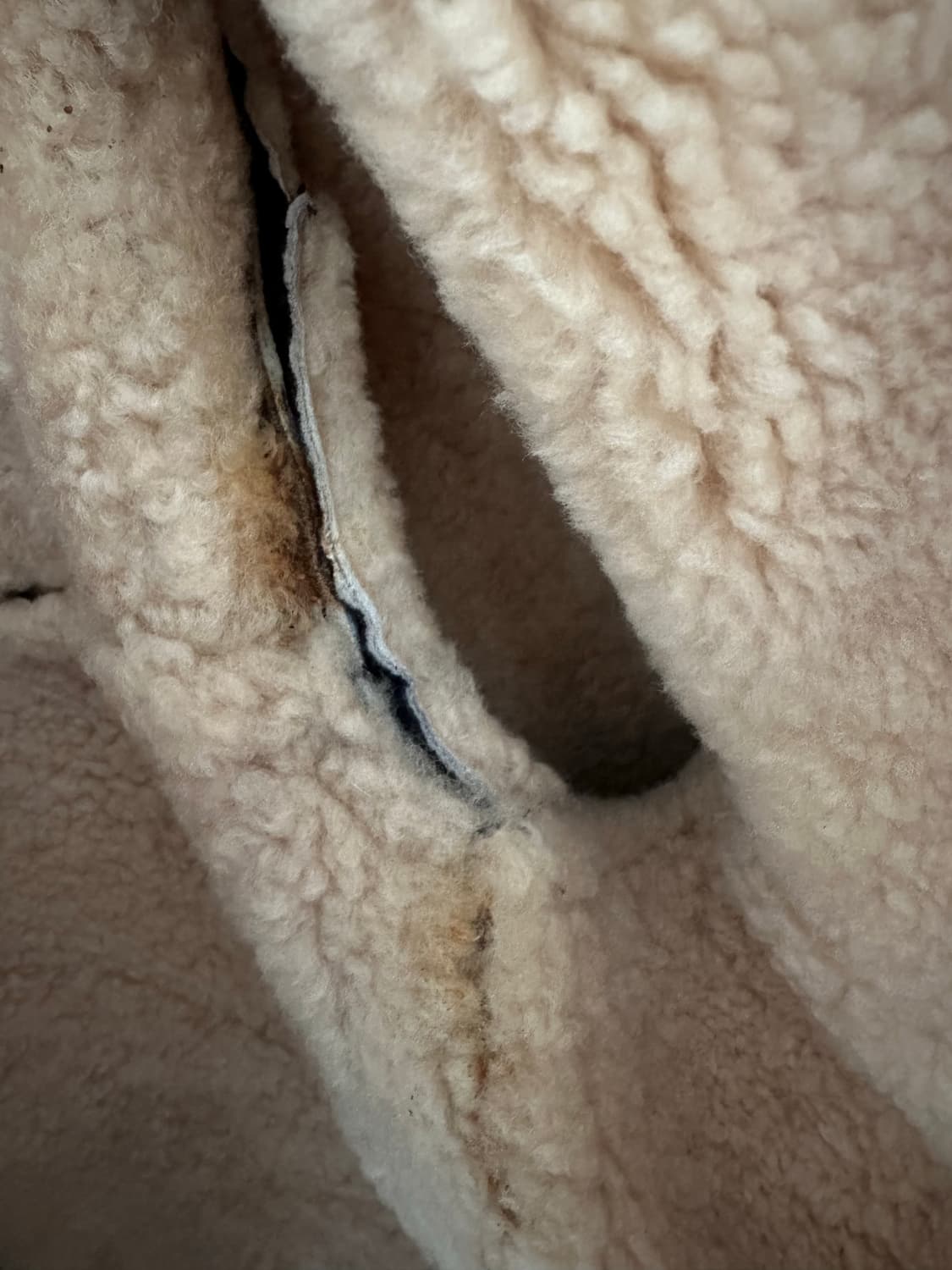 아크네 무스탕 32 상품이미지9