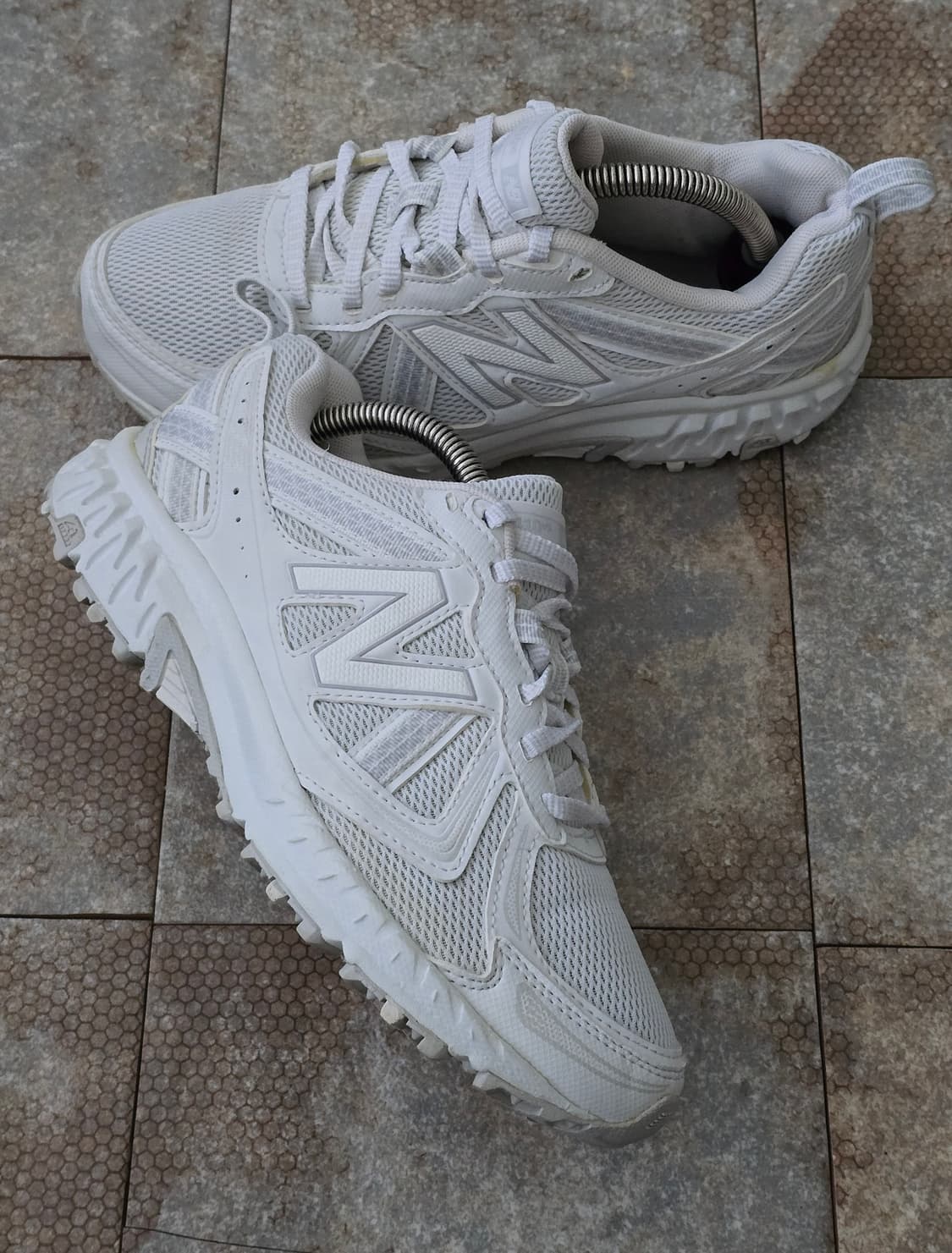 (230)뉴발란스 410 v5 트리플 화이트 상품이미지7