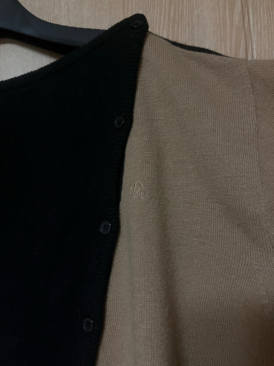 다이애그널 캐시미어 언발란스 가디건 베이지 상품이미지5