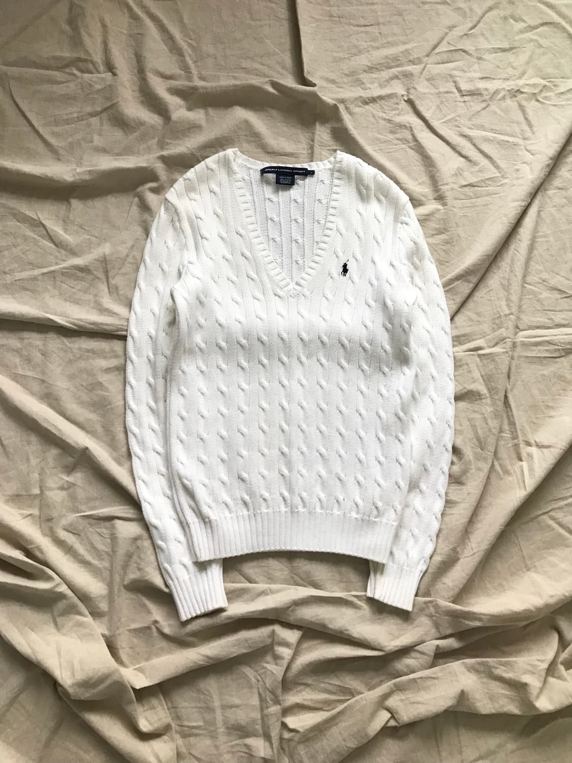 폴로 랄프로렌 포니 로고 화이트 브이넥 케이블 니트 상품이미지5