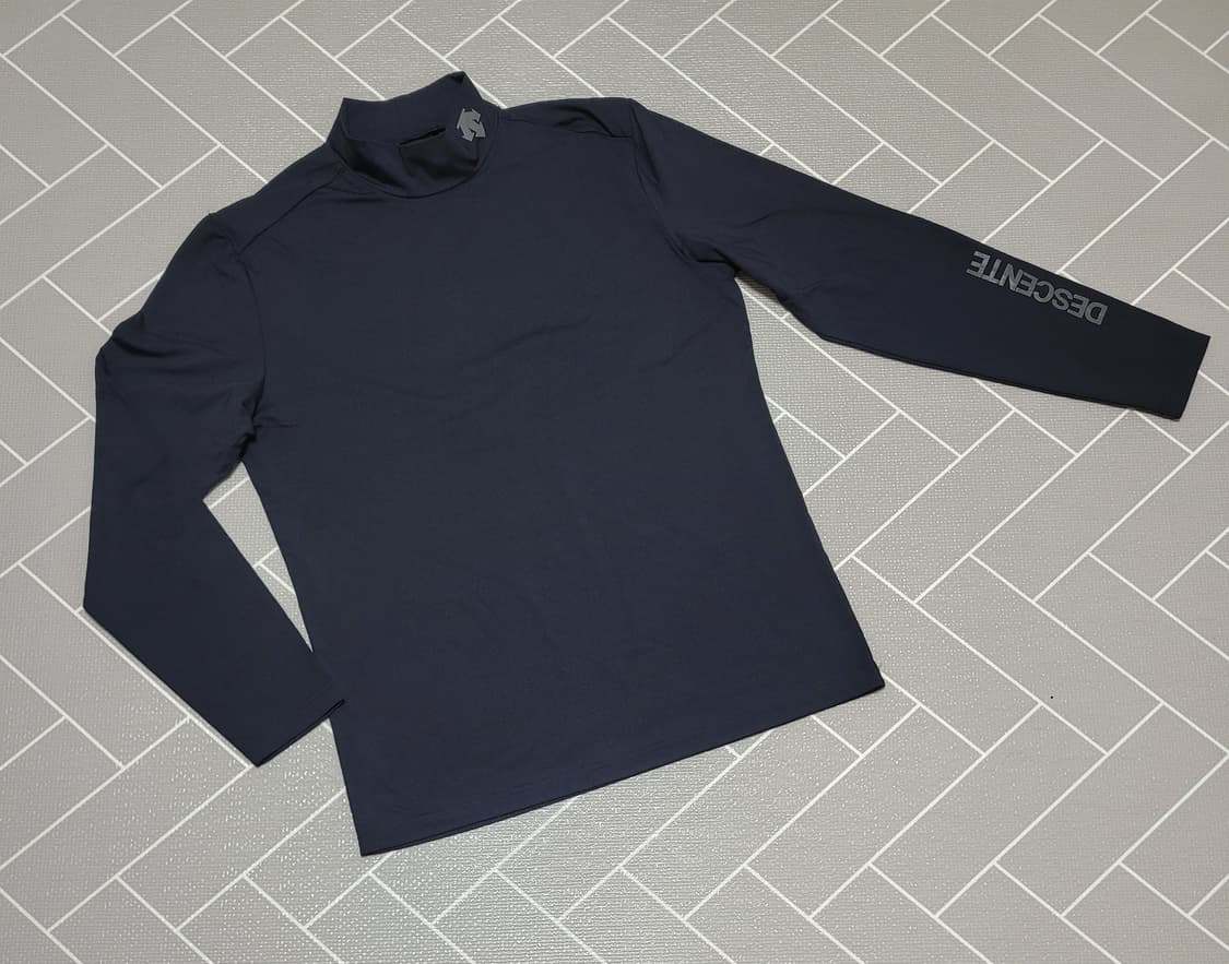 데상트 골프 기모 베이스레이어 105 상품이미지1