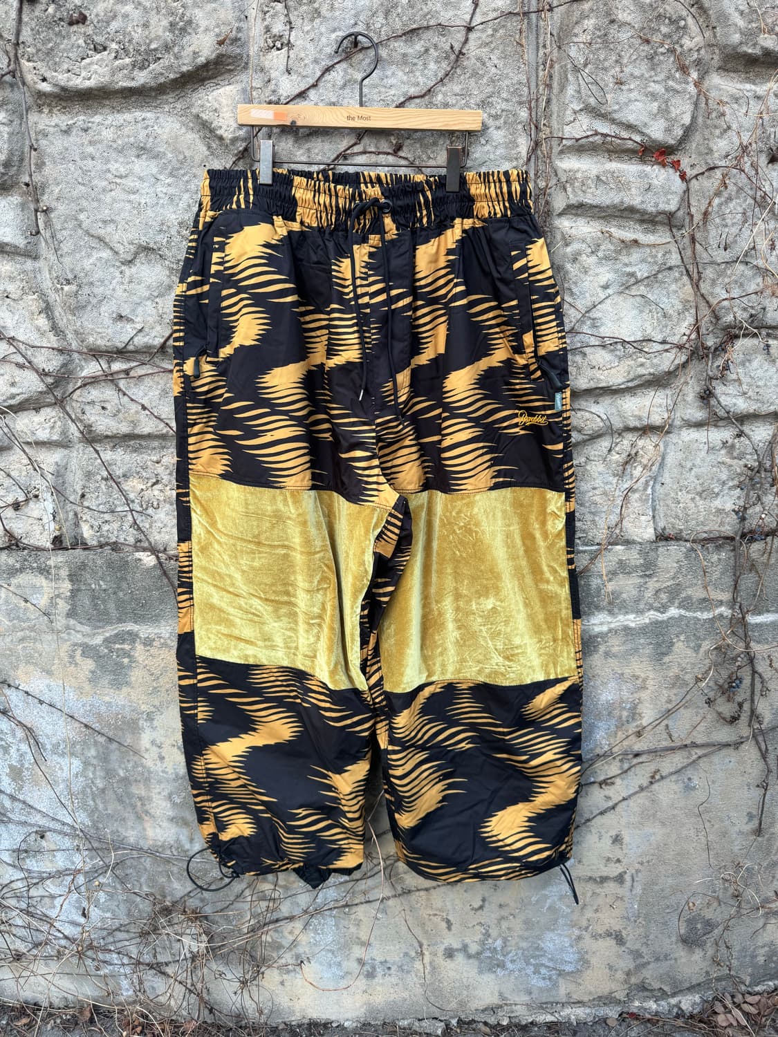 비에스래빗 레오파드 패턴 벨벳 스노우보드복 팬츠 L 상품이미지1