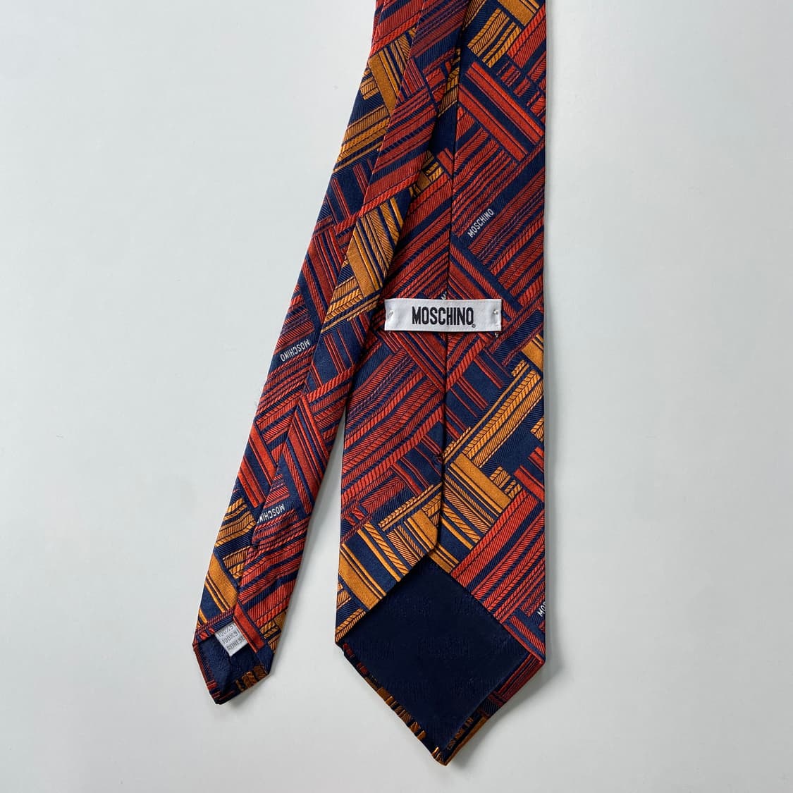 모스키노 (MOSCHINO) 명품 정품 넥타이 상품이미지3