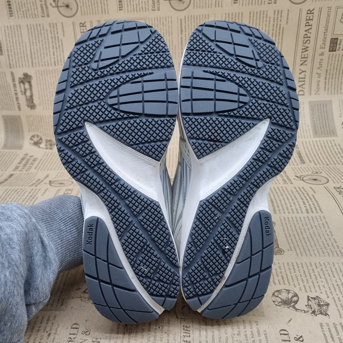 코닥 크롬2 여성운동화 240 상품이미지3