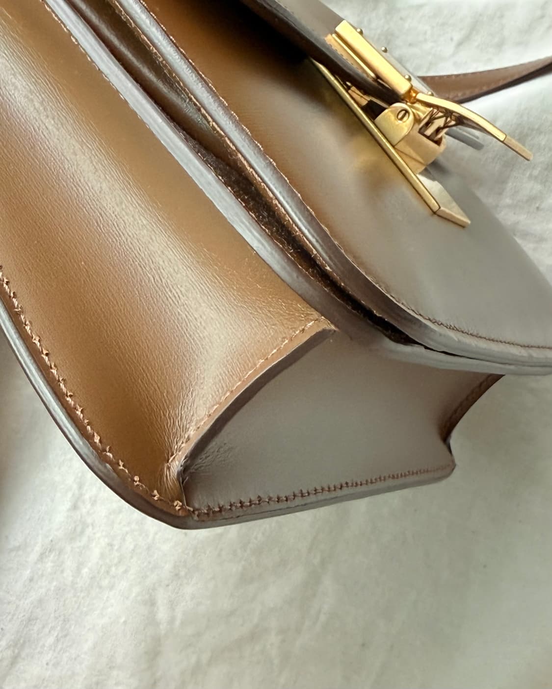 셀린느 틴 클래식 백스백 상품이미지6