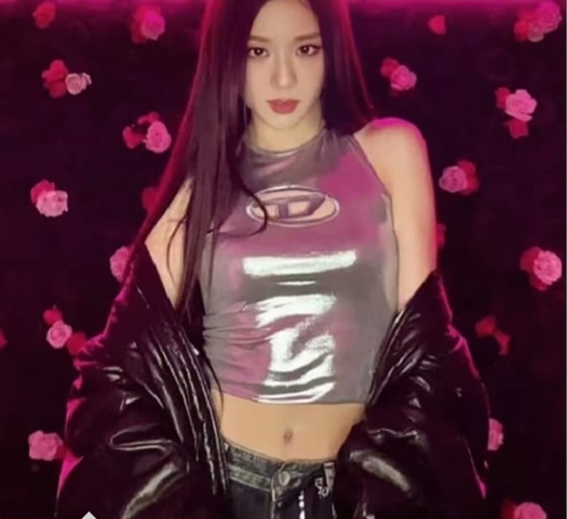 DIESEL 디젤 D로고 실버 홀터넥 블랙핑크 지수착용 상품이미지2