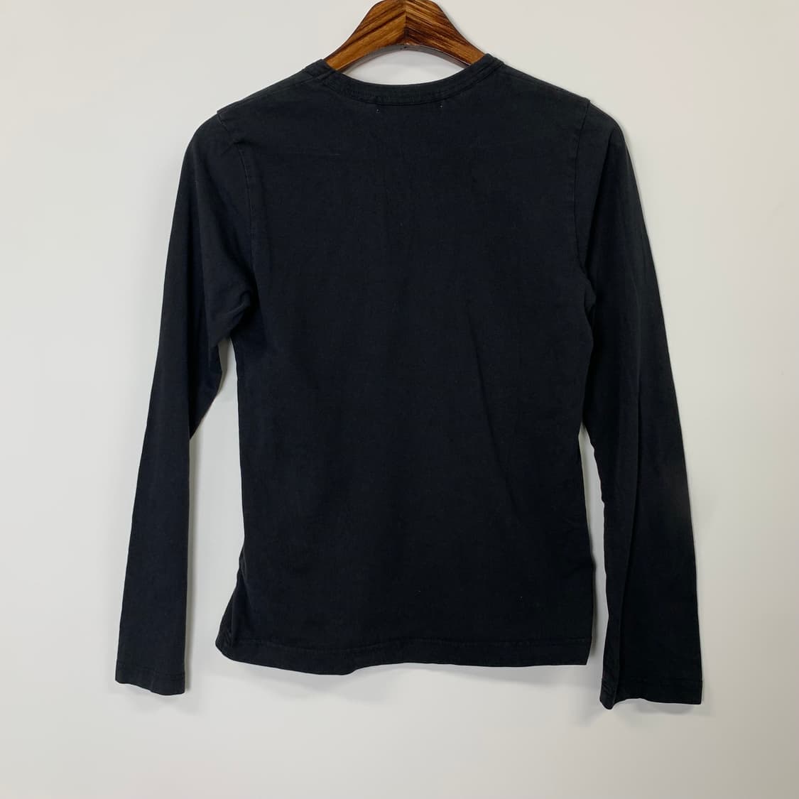 꼼데가르송 블랙 롱슬리브 긴팔티 상품이미지3