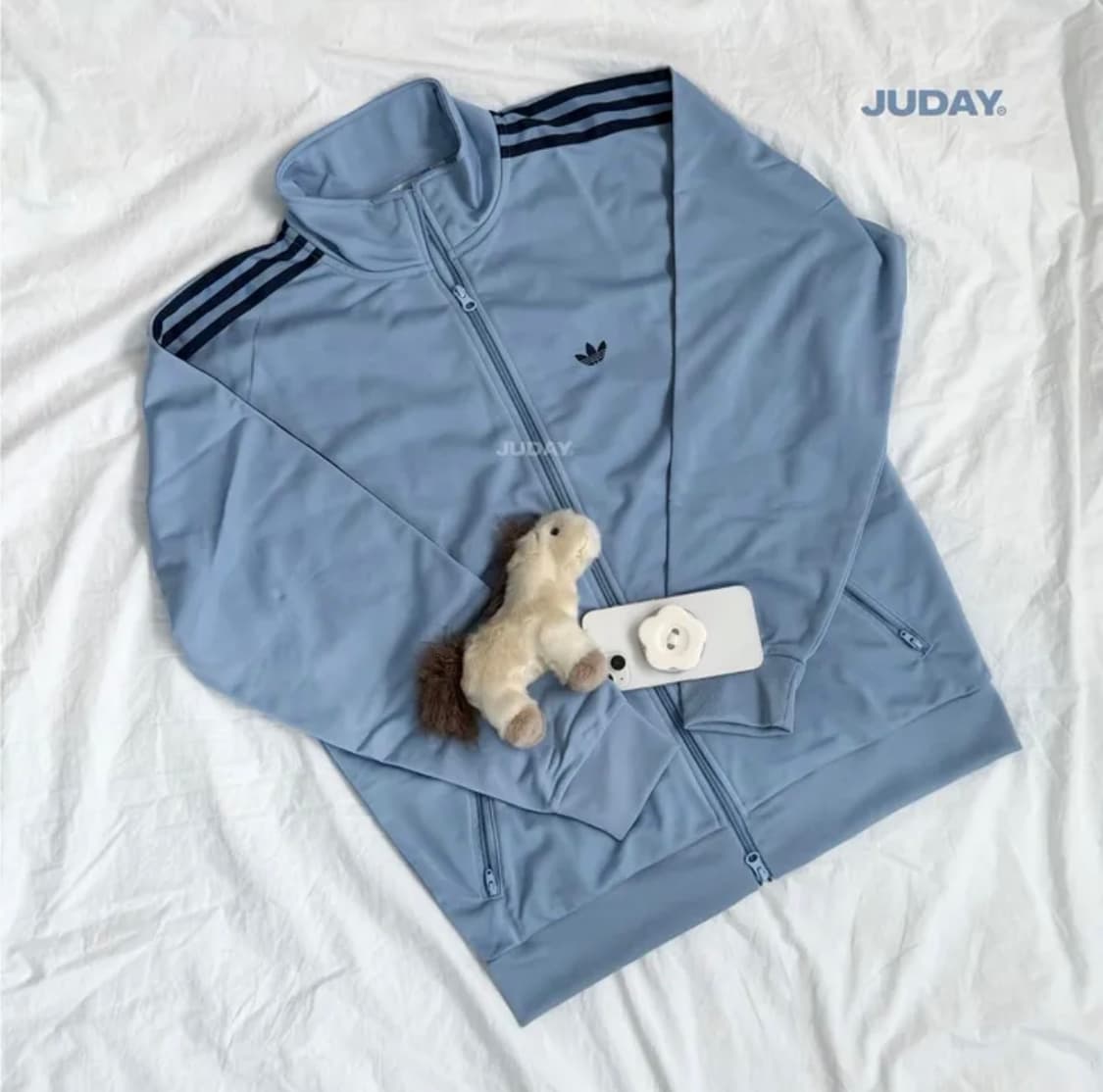 아디다스 오리지널스 트랙탑 스카이블루 상품이미지1