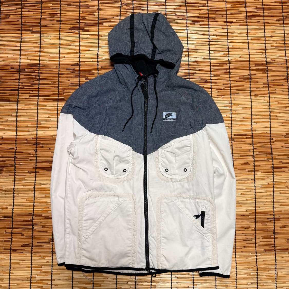 나이키 화이트 테크웨어 후드 바람막이 자켓 L 상품이미지1