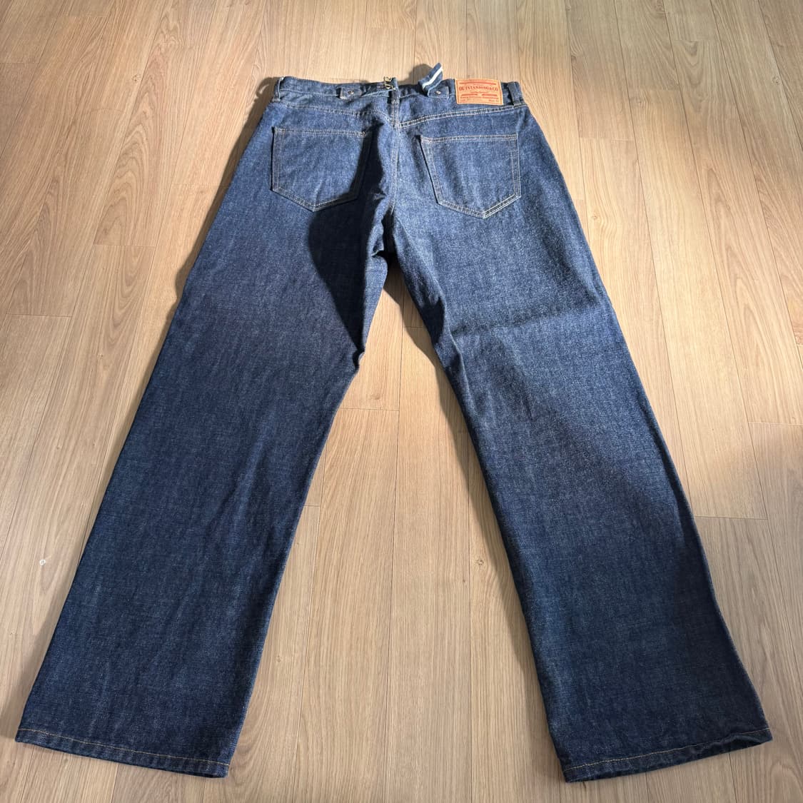 아웃스탠딩 30S CINCH BACK SELVEDGE WIDE PANTS 상품이미지3