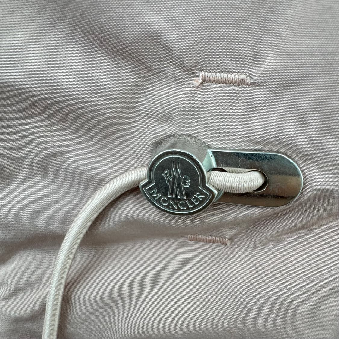 몽클레어 바람막이  상품이미지5