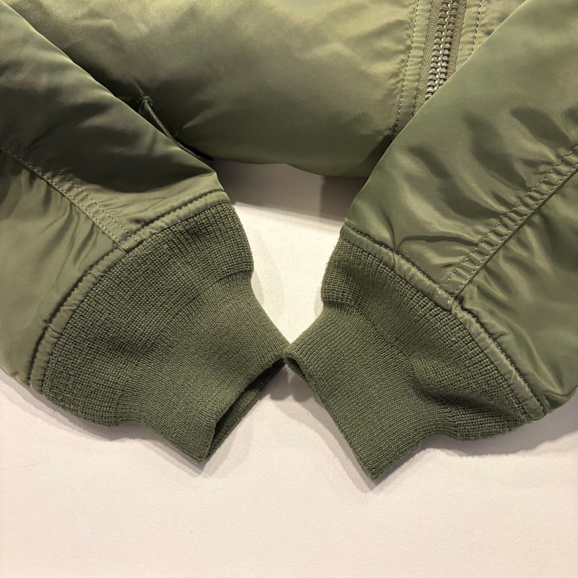 [S] 알파인더스트리 마원 MA-1 항공점퍼 카키 그린 D593 상품이미지8