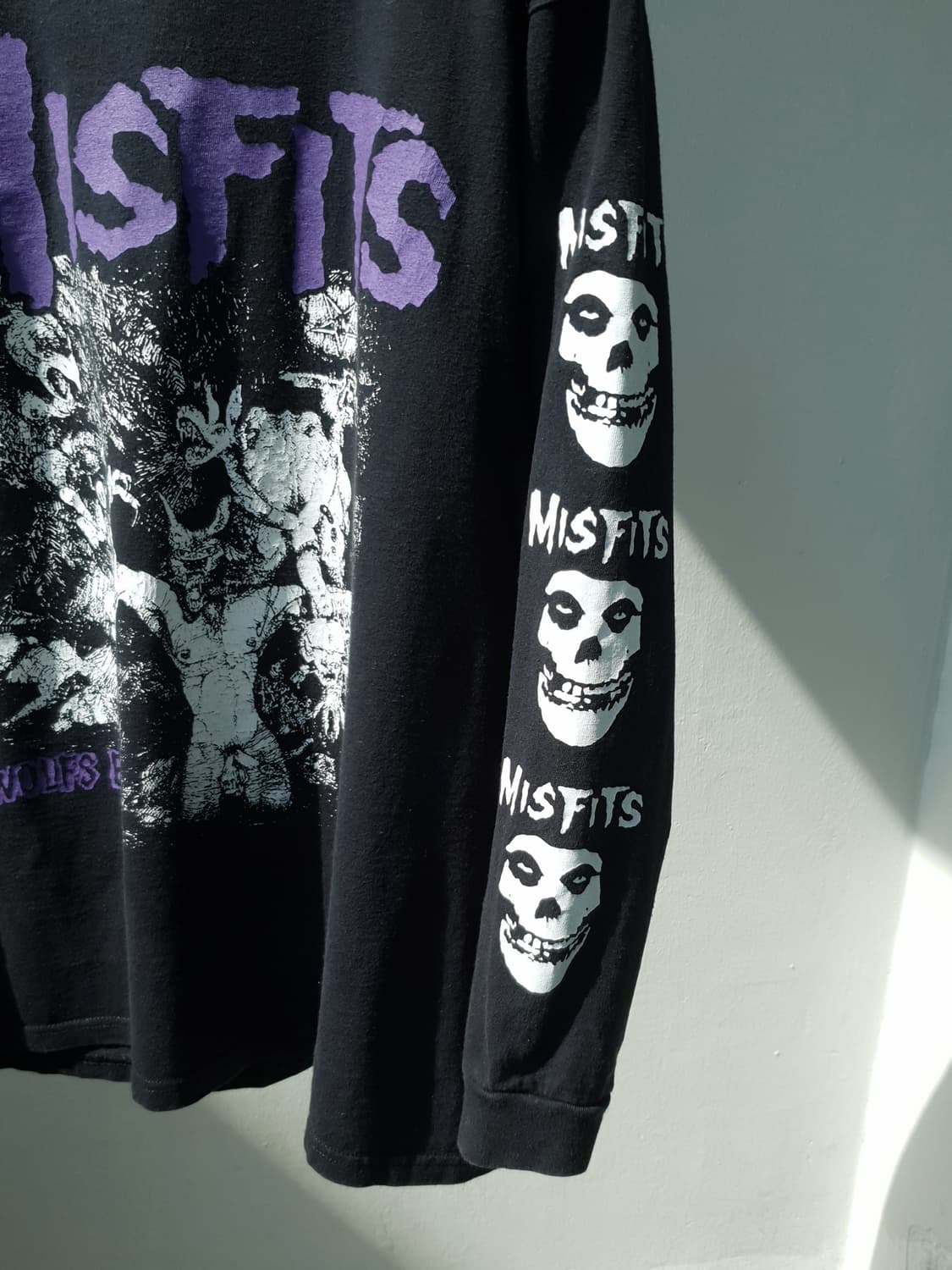 00s Misfits "Wolfs Blood" print L/S 상품이미지6