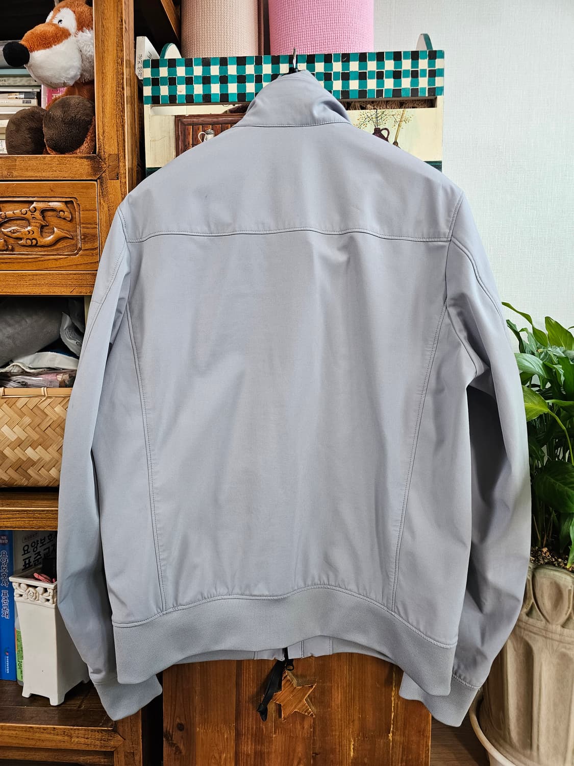 씨피컴퍼니 나일론 자켓 팔아요 cp컴퍼니 바람막이 100 50 105 L 상품이미지6