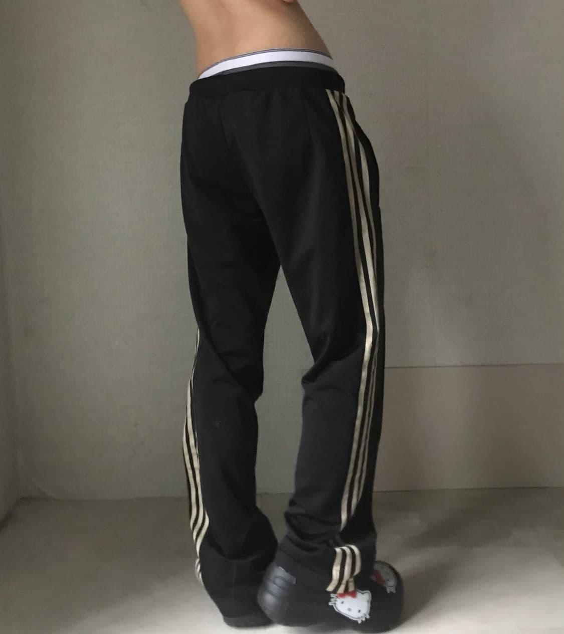 아디다스 블랙 골드 트레이닝팬츠 상품이미지5