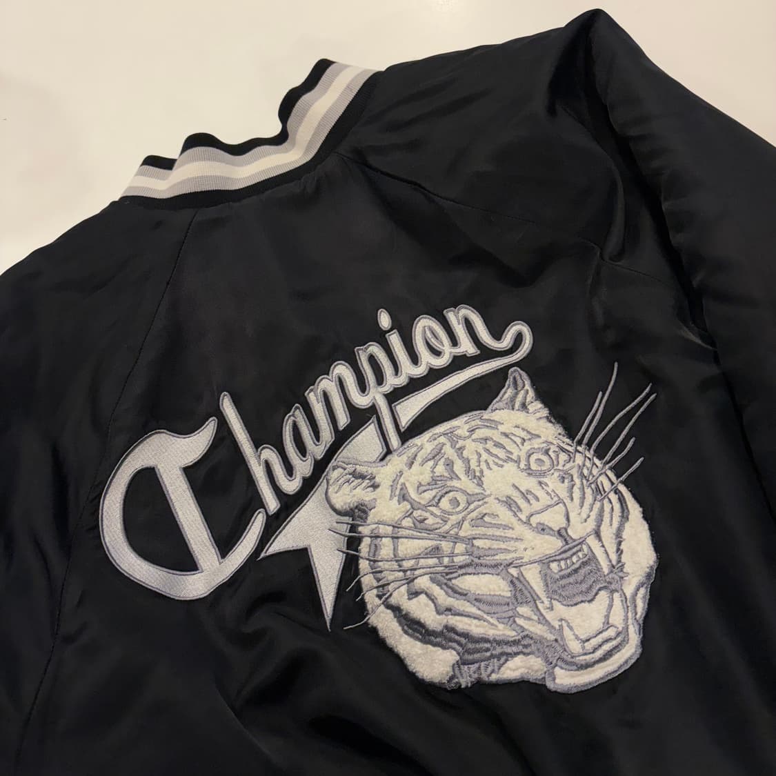 [S] 챔피온 타이거 자수 블랙 바시티 자켓 D477 상품이미지9