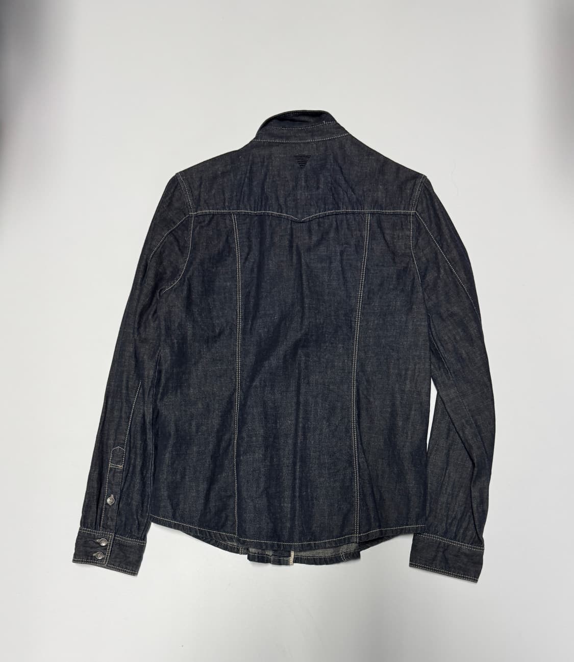 여성 게스 Guess 레드 자수 빈티지 워싱 데님셔츠 S 상품이미지2