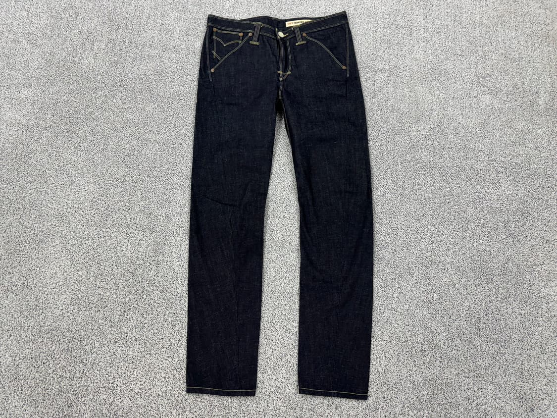 [데드스탁] 리바이스 엔지니어드진 00s 데님 상품이미지1