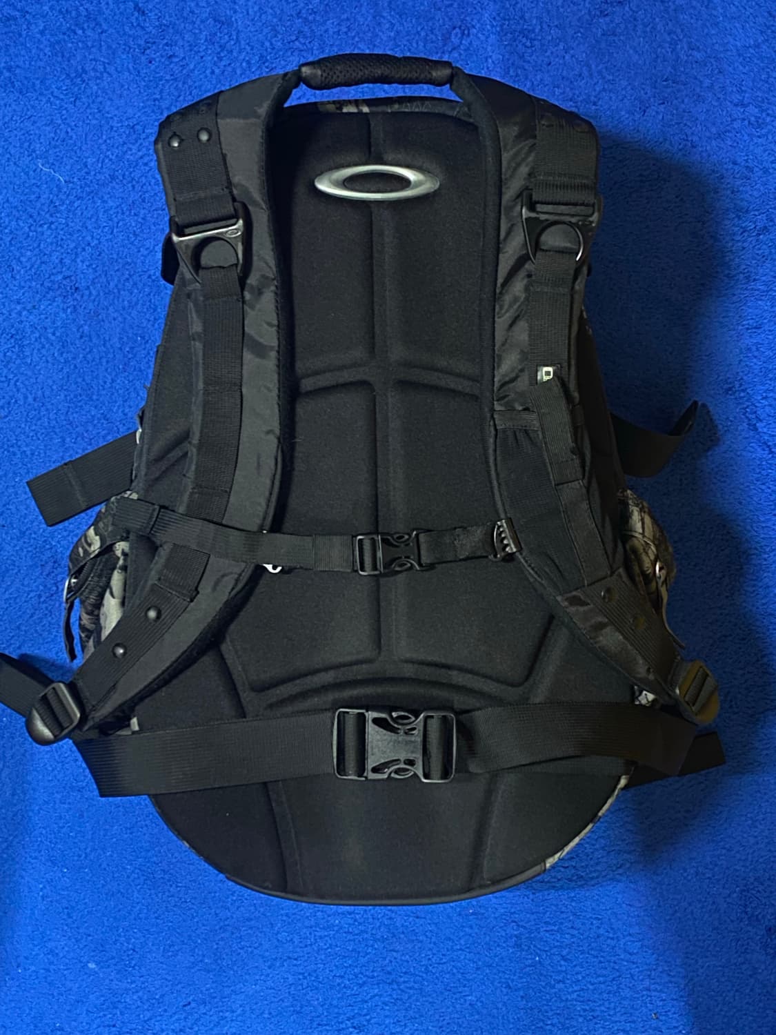 Oakley 오클리 아이콘 3.0 카모 패턴 백팩 상품이미지3