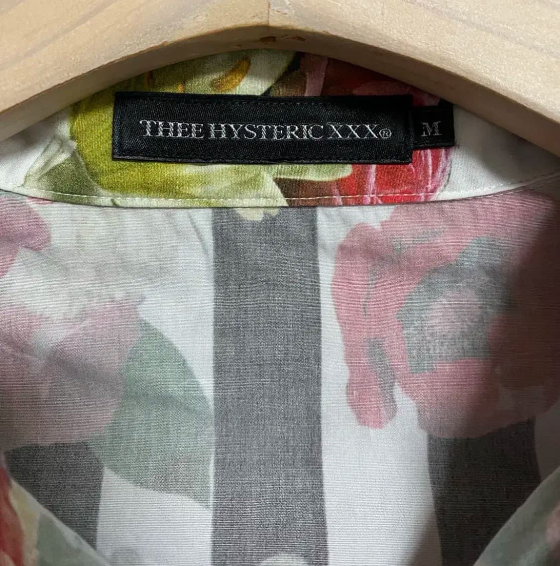 히스테릭 글래머 힐링 패턴 멀티 셔츠 상품이미지2