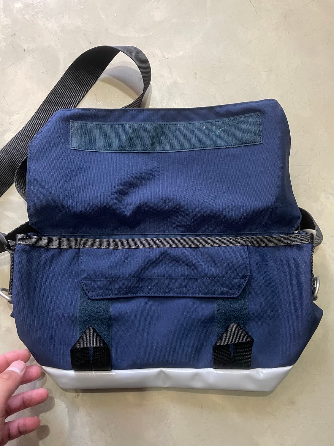 요시다 포커터 X MHL 크로스백 네이비 상품이미지5