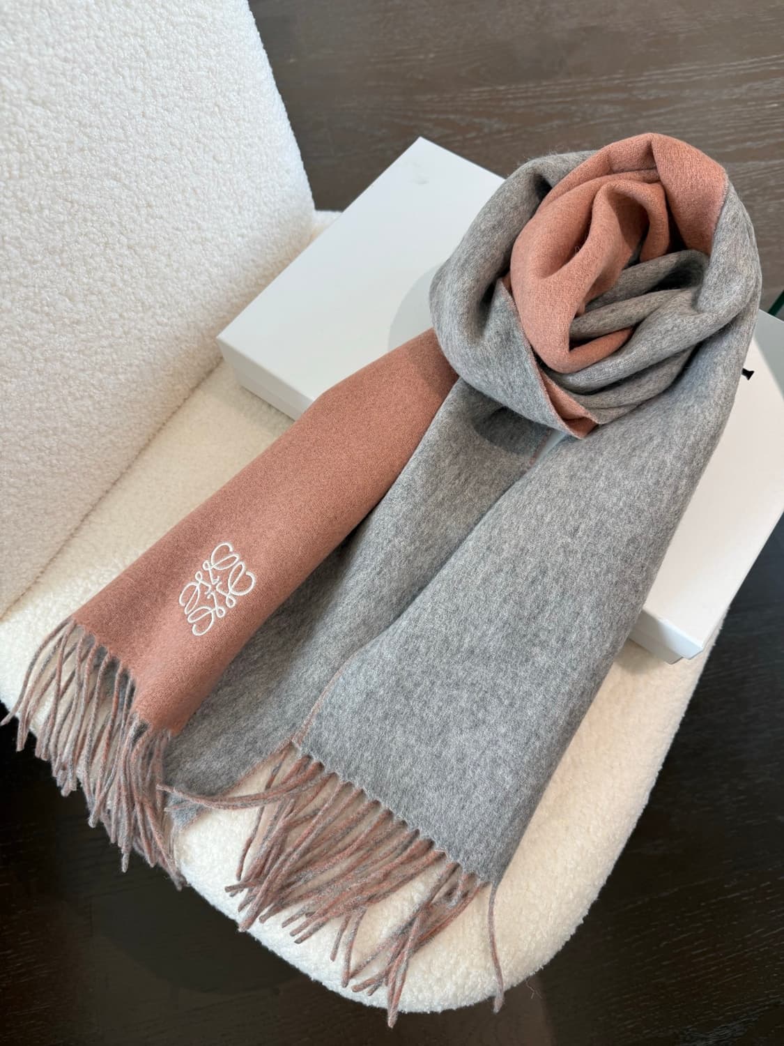 버버리 양면 머플러 램스울 100% 추동 단품
 상품이미지4