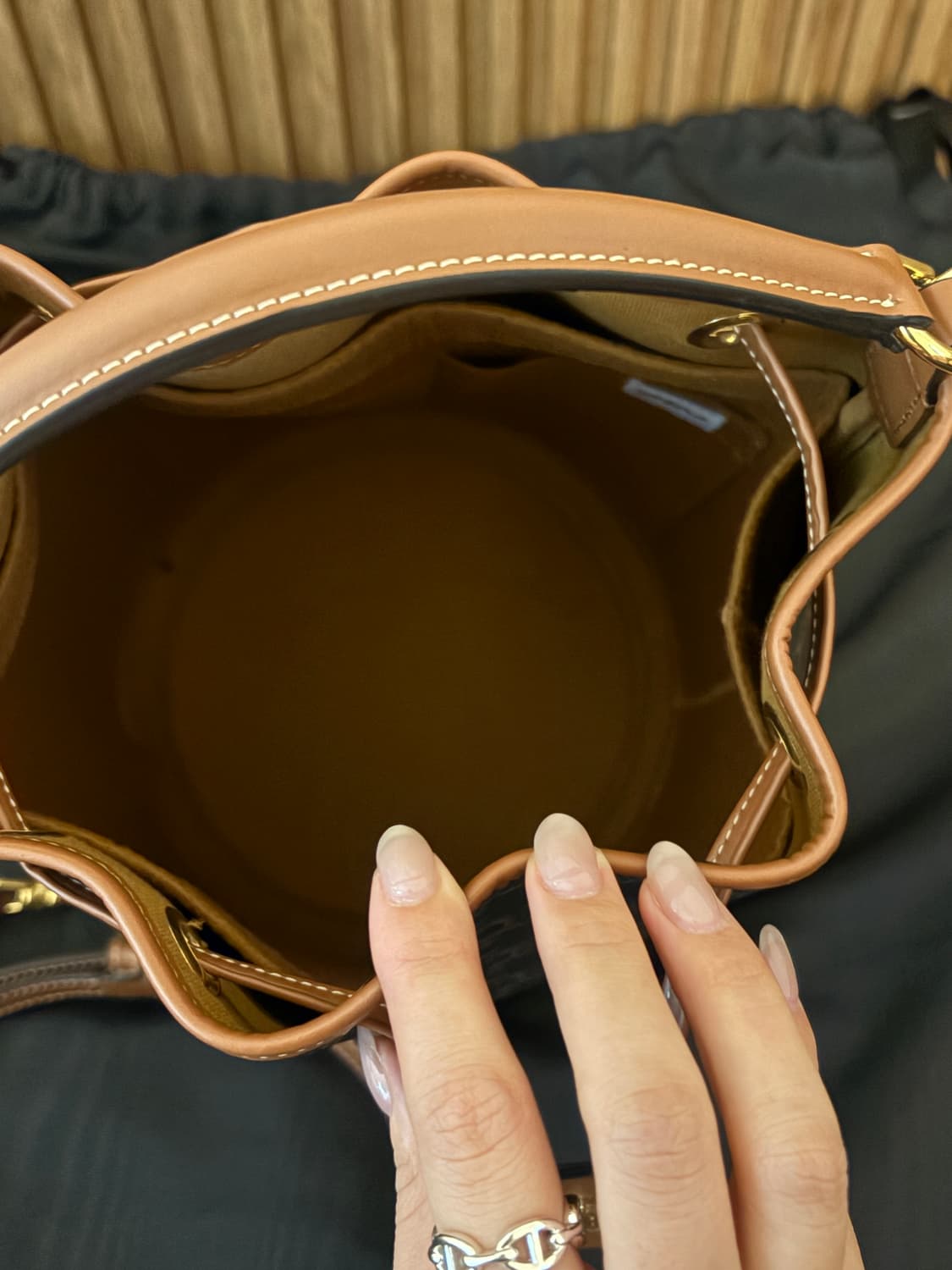 셀린느 클라라백 상품이미지6