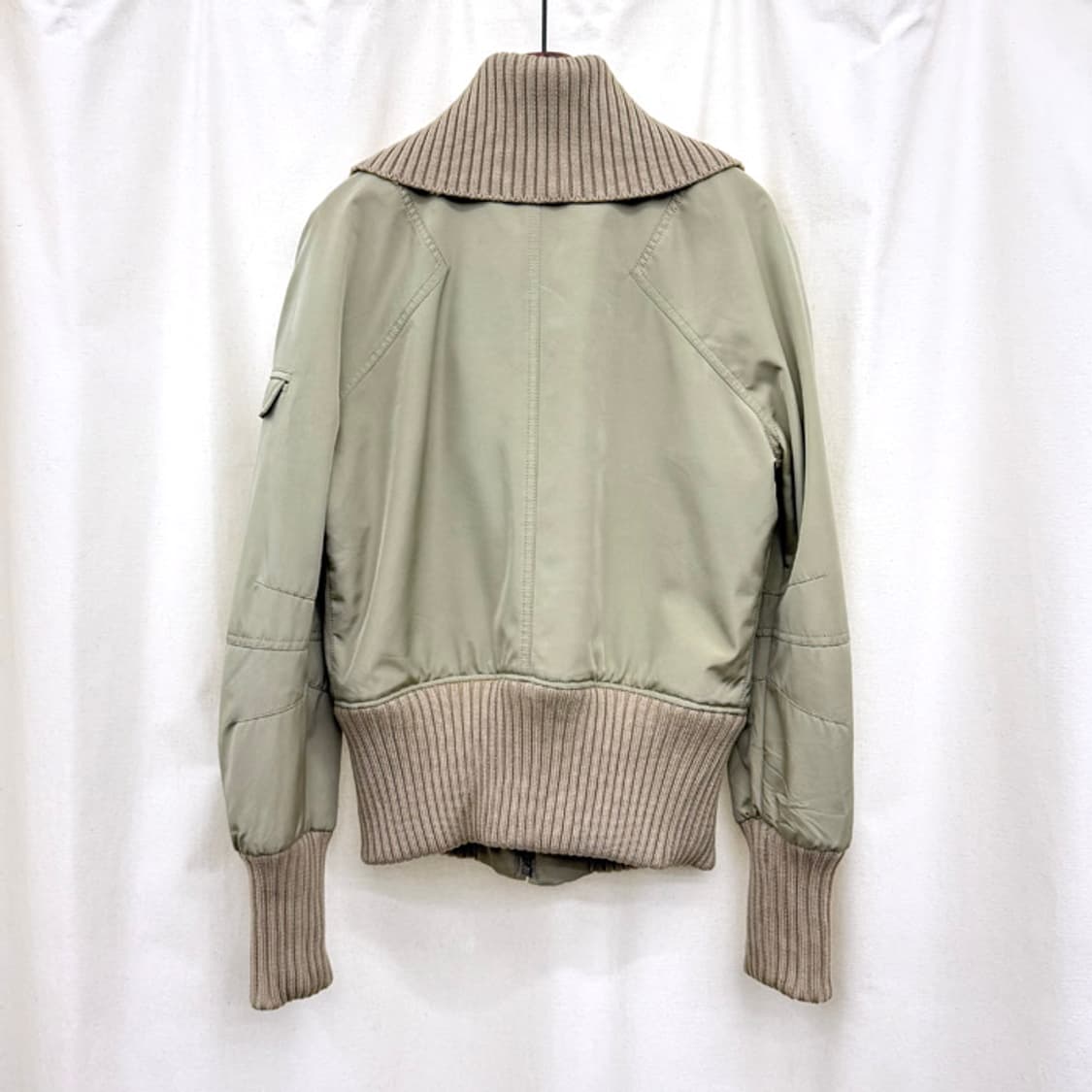 샤넬 스포츠 02A/W CC로고 봄버 자켓 상품이미지7