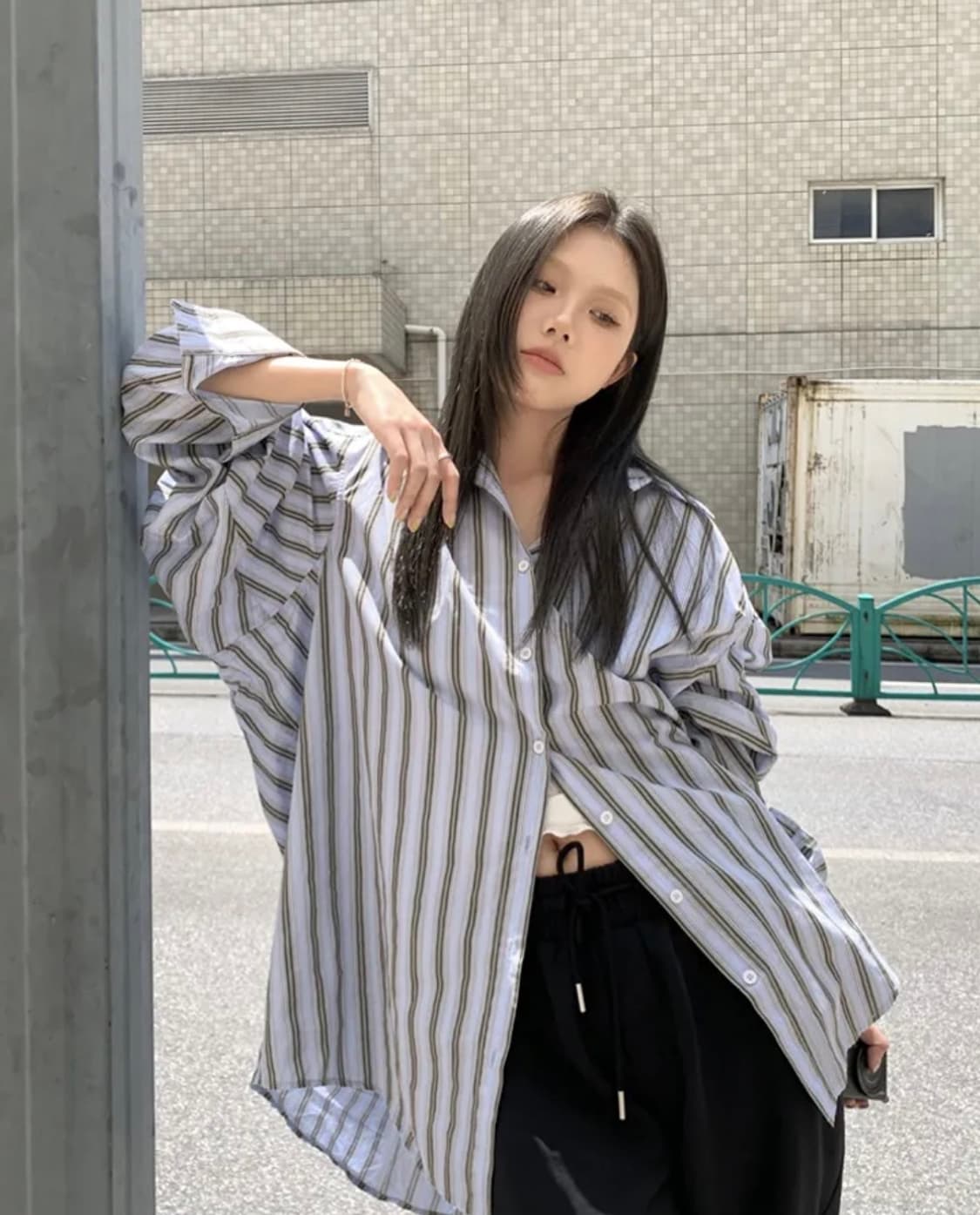 새상품) 블루 스트라이프 오버핏 셔츠 스트라이프 셔츠 상품이미지8
