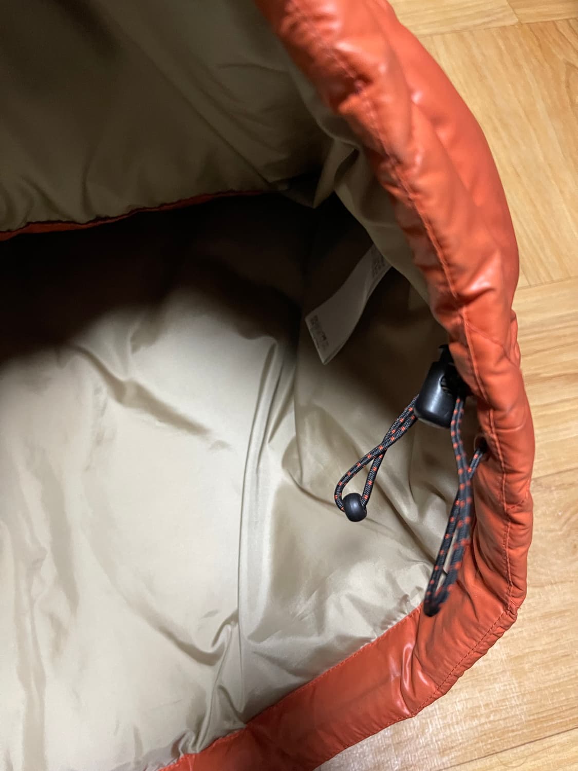 유니클로 정품 프리미엄 다운 패딩자켓 XL 상품이미지5