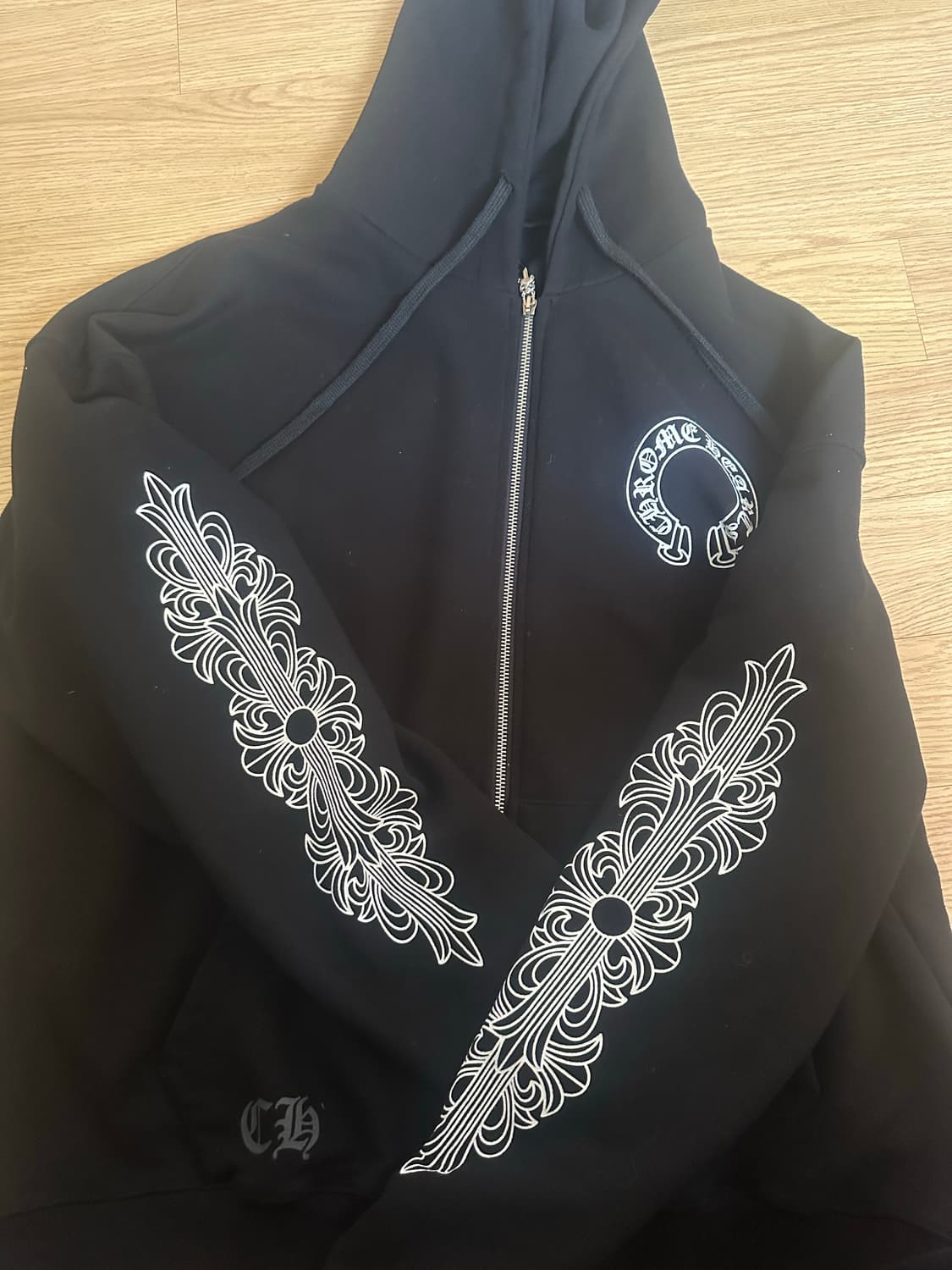 크롬하츠 홀스슈 플로랄 플리스 후드집업 L사이즈 (105) 상품이미지1