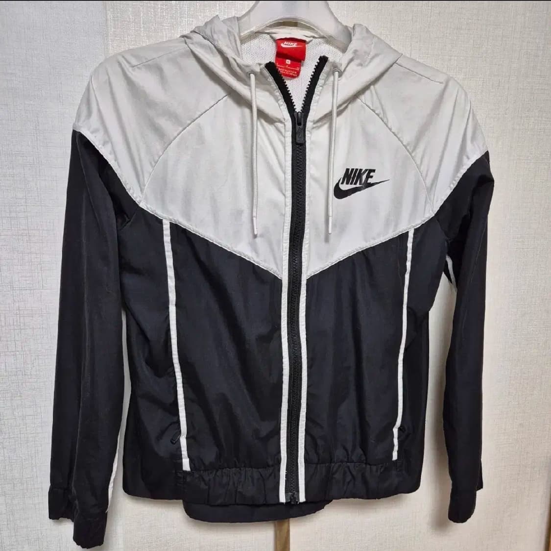 13만 나이키 new 바람막이 S 상태최상 상품이미지2