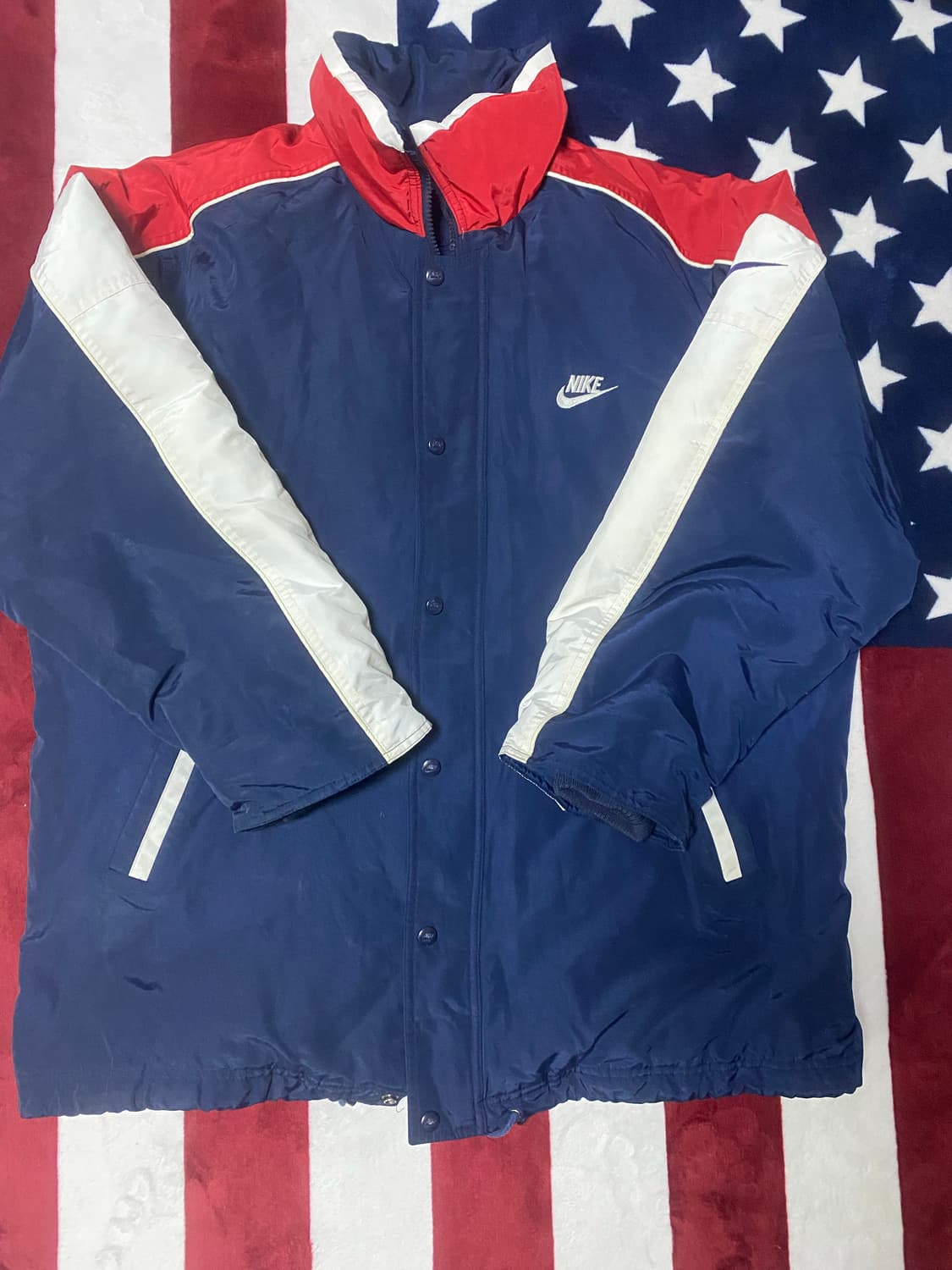 나이키 올드스쿨 레드라벨 패딩자켓 상품이미지1