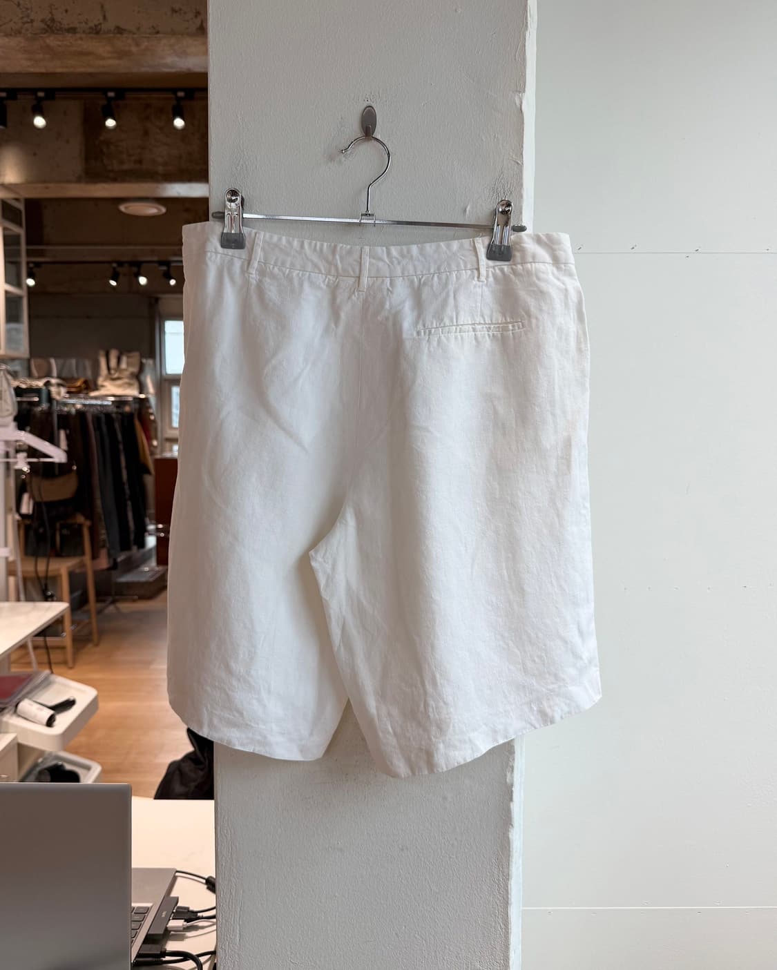 질샌더 화이트 리넨 하프팬츠  상품이미지5