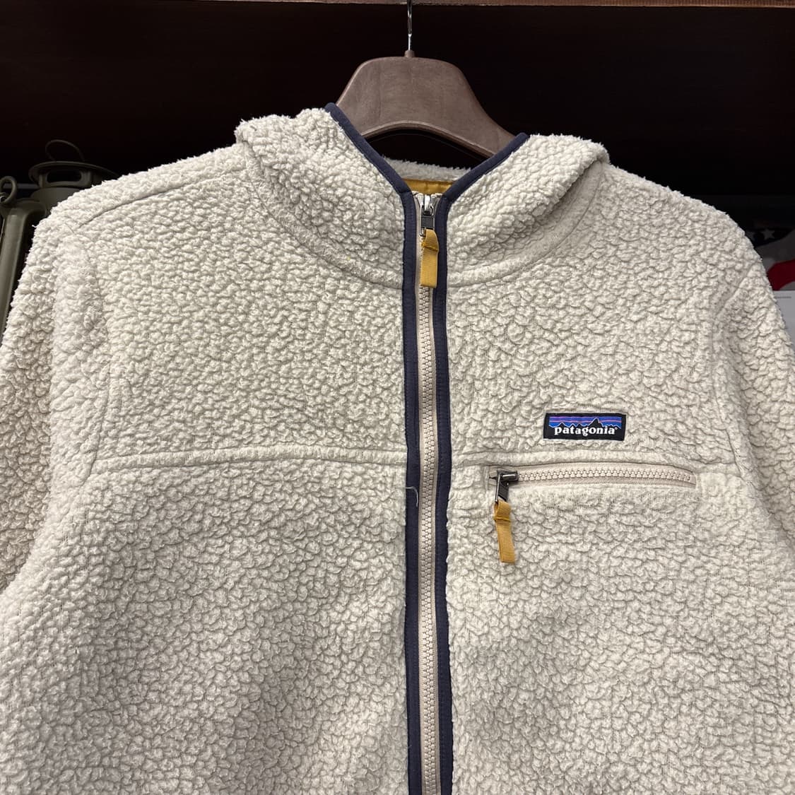 파타고니아 레트로파일 플리스 후드 집업자켓 아이보리 N882 상품이미지3