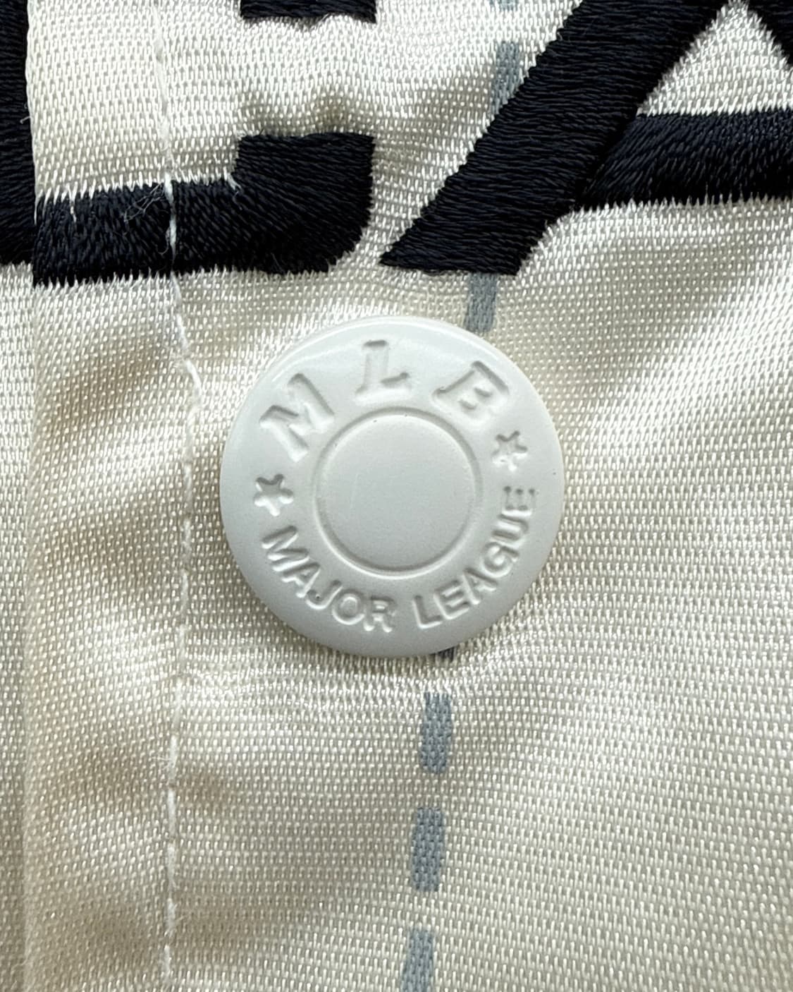  MLB 00s 시카고 화이트 삭스 사틴쉘 스타디움 자켓 상품이미지3