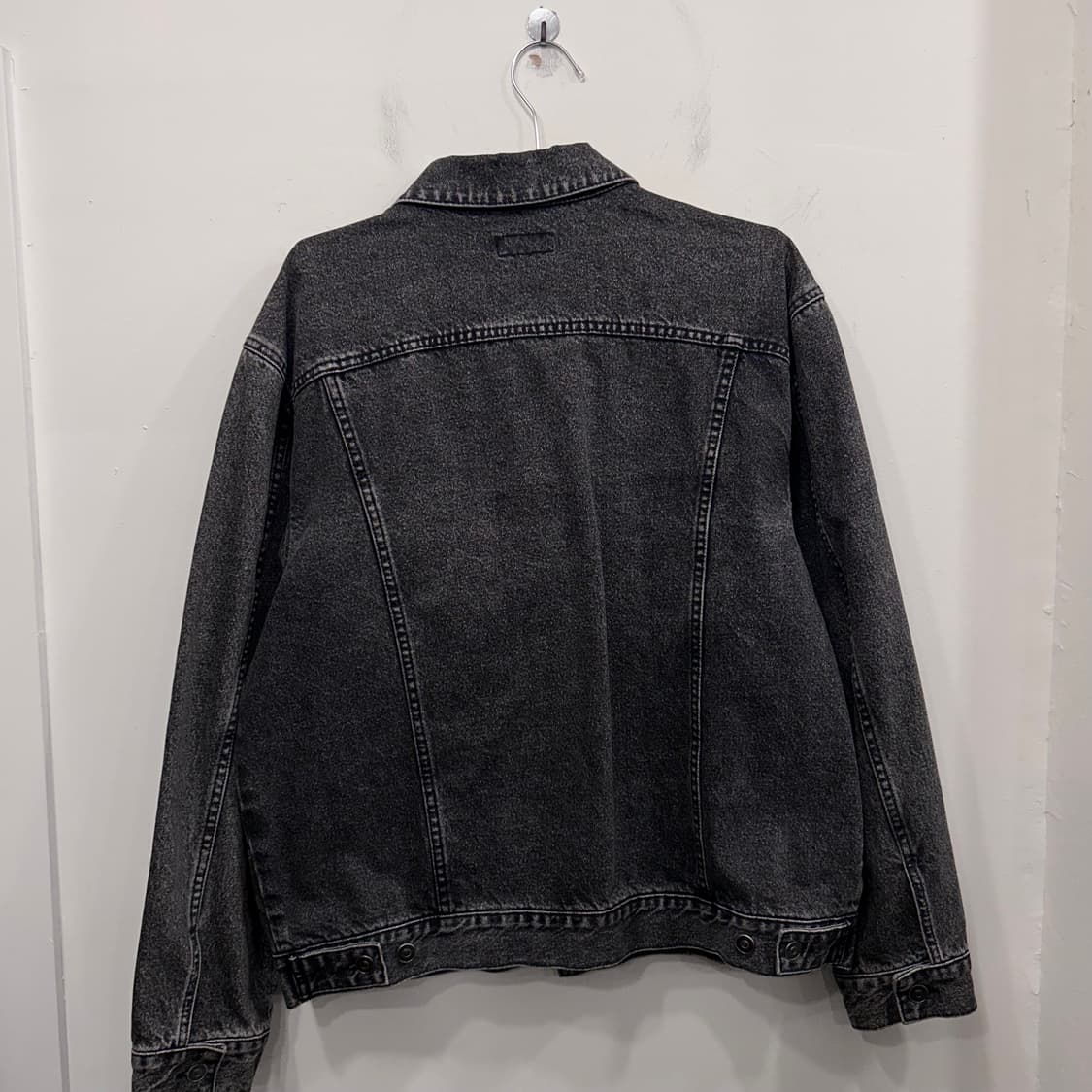 2001 브랜디드 슬로우워커 흑청 데님자켓 상품이미지5