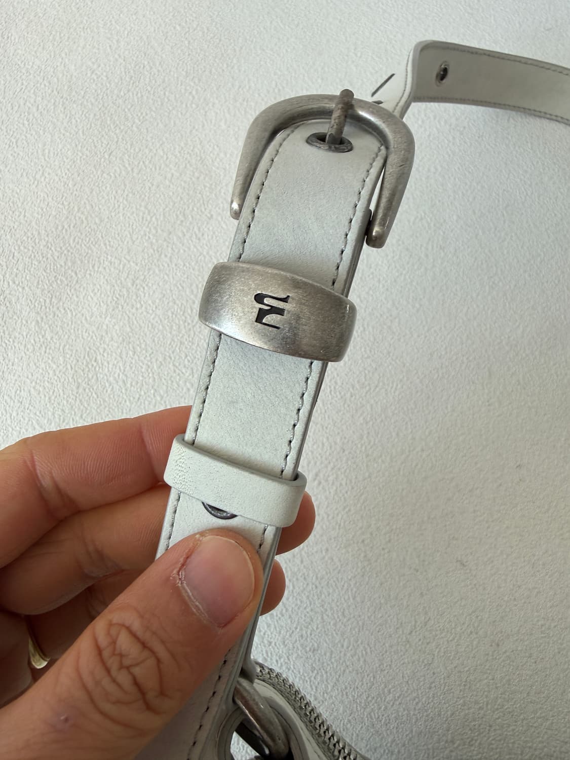 마지셔우드(MARGESHERWOOD) 레더 숄더백 상품이미지6