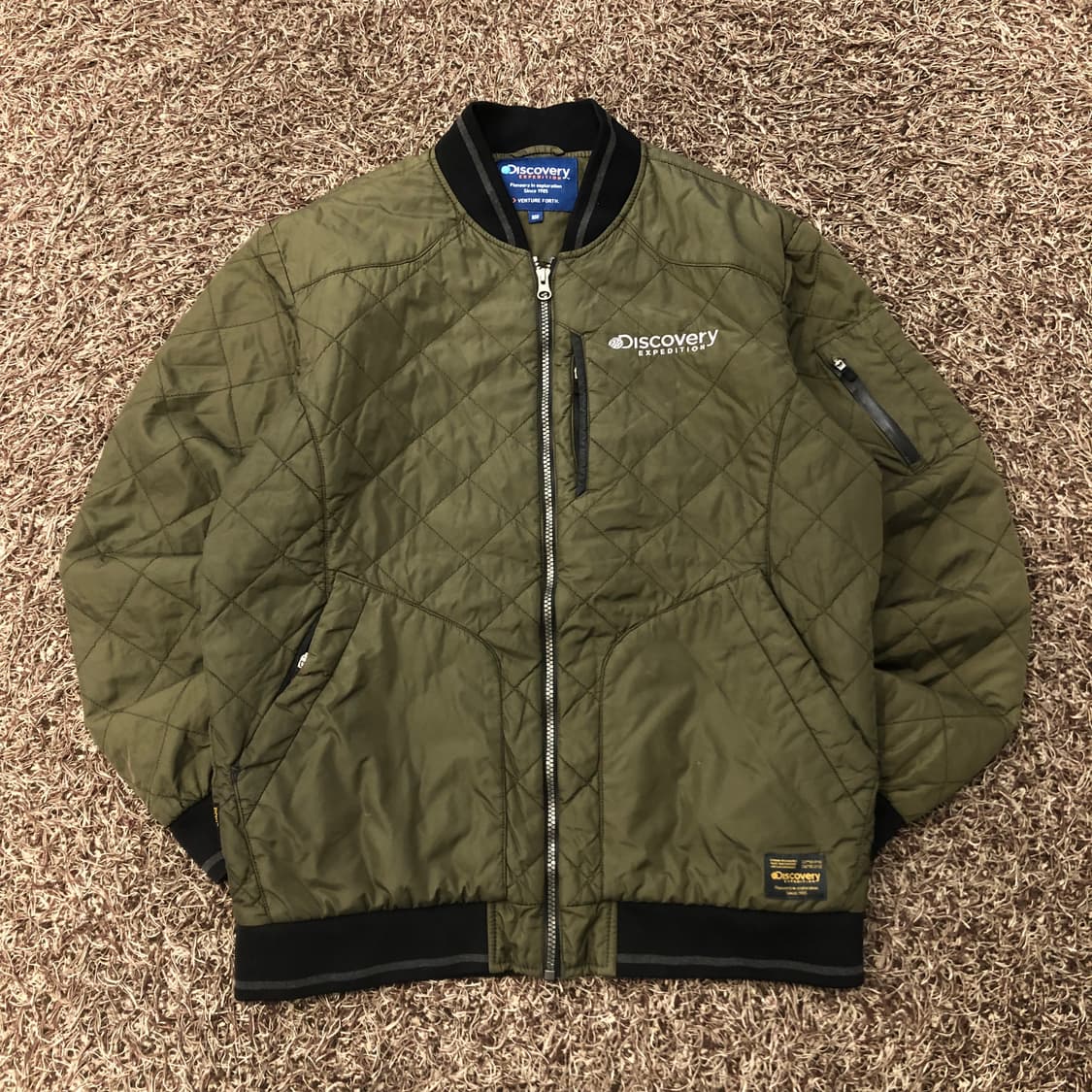 105 디스커버리 퀄팅 자켓 상품이미지1