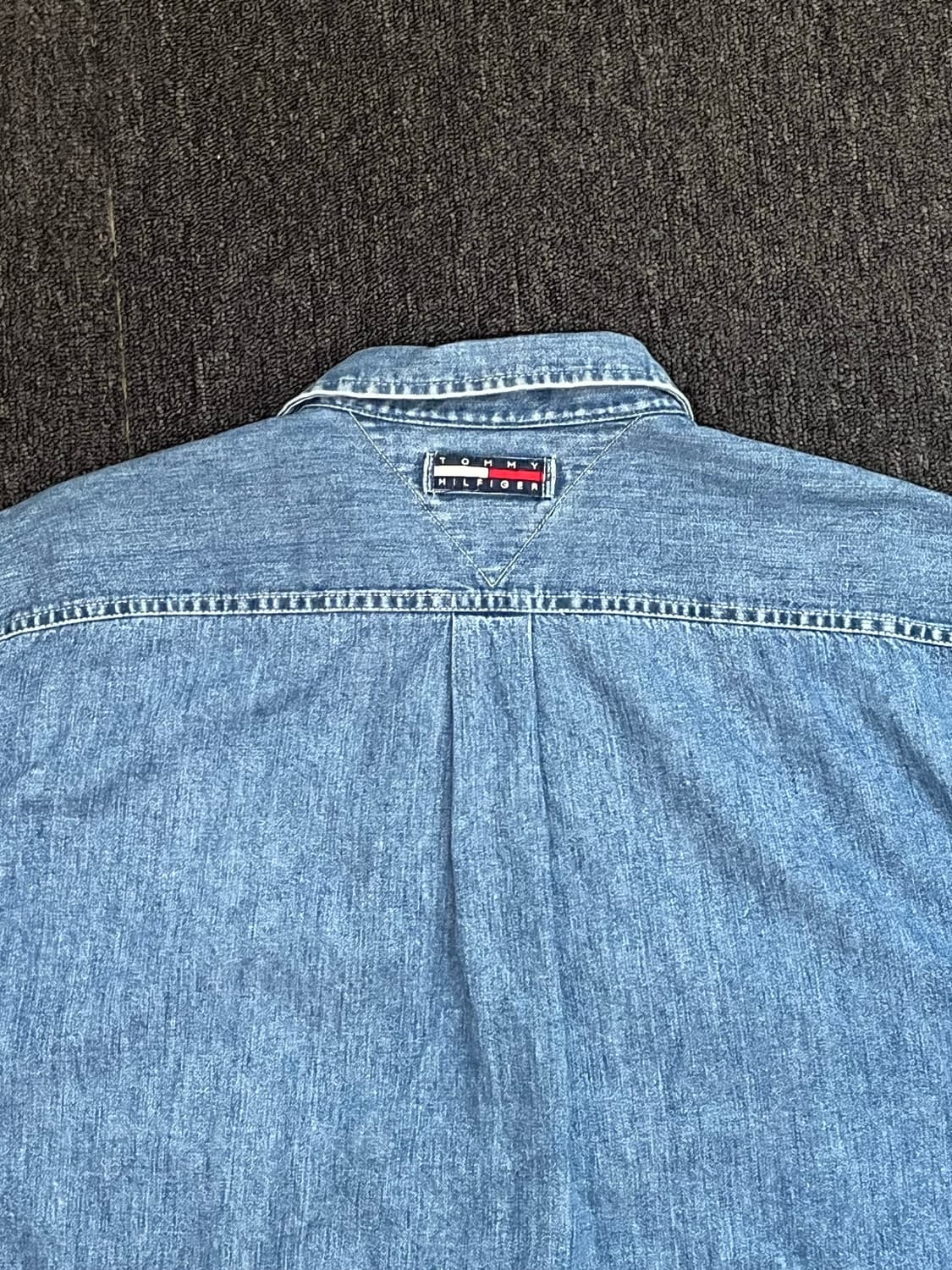 타미힐피거 데님 반팔 셔츠 상품이미지5