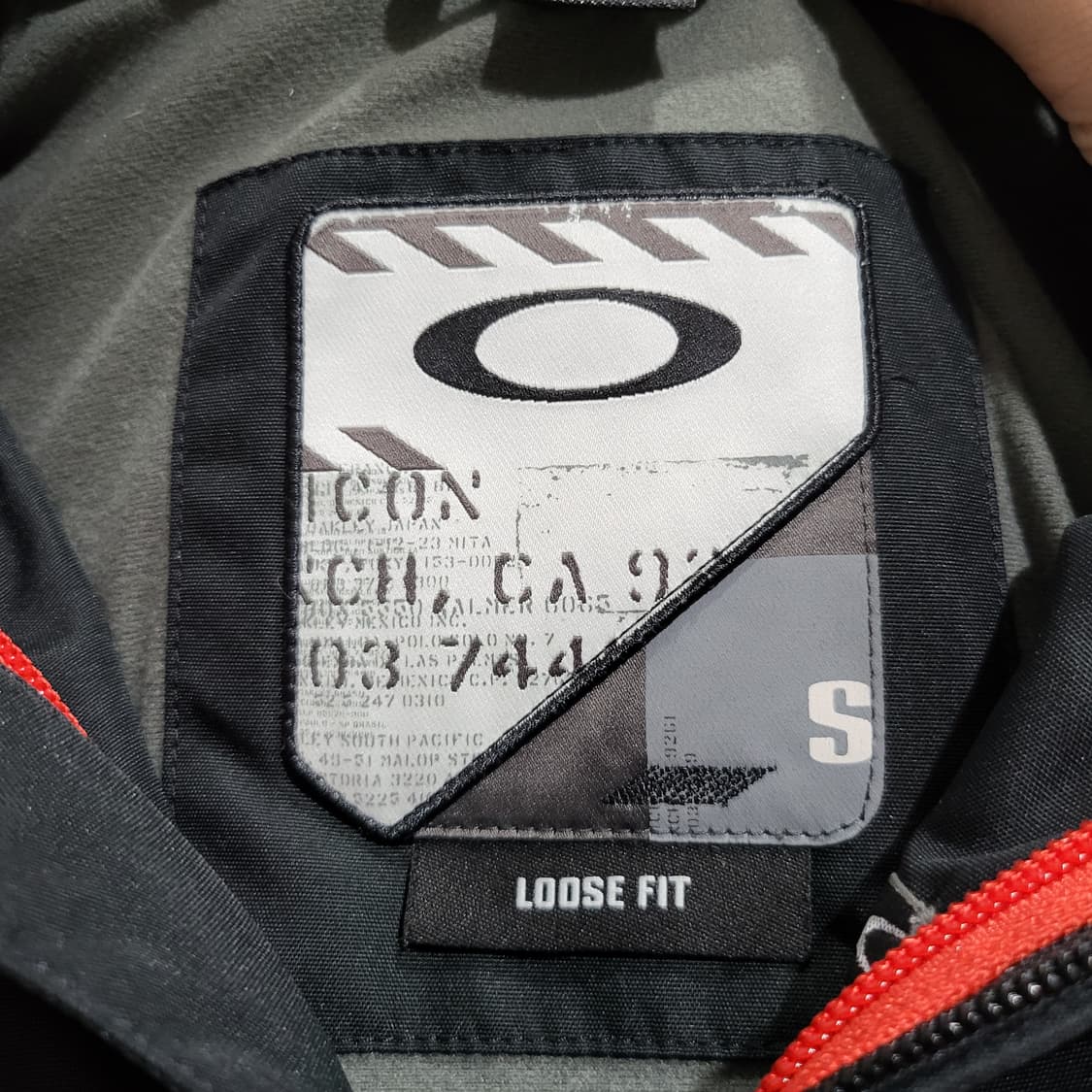 오클리 아이콘 로고 신슐레이트 테크 후드 자켓 (S/100) 상품이미지6