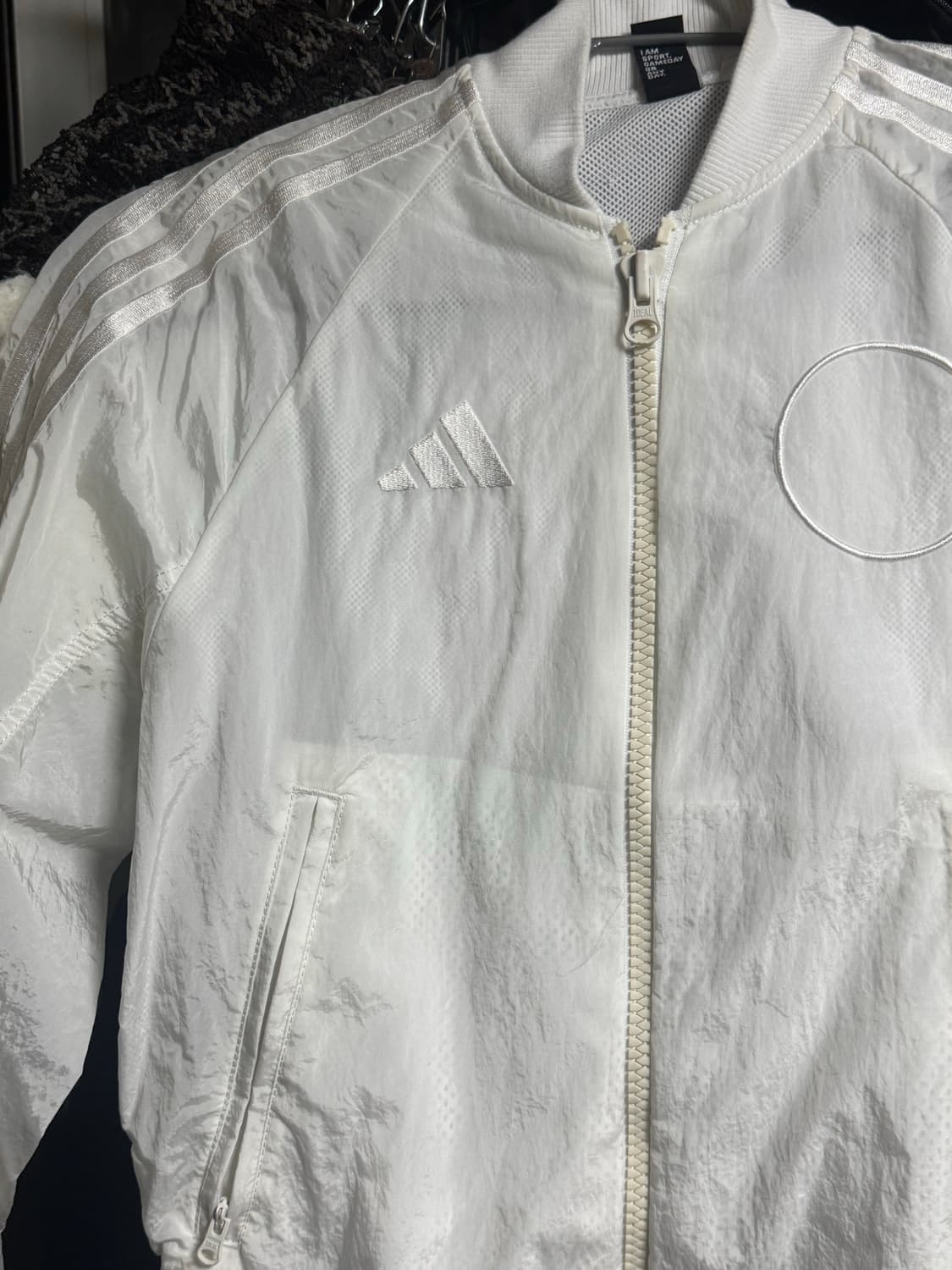 아디다스 X VRC 화이트 바람막이 자켓 아우터 상품이미지3