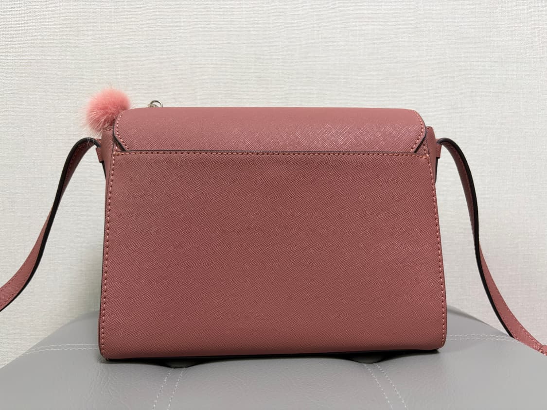 러브캣 여성 크로스백 상품이미지3