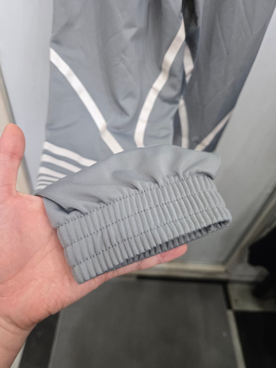 S,90 넉넉한핏 )) adidas 아디다스 바지! 허리고무줄! 짱예뻐요 상품이미지5