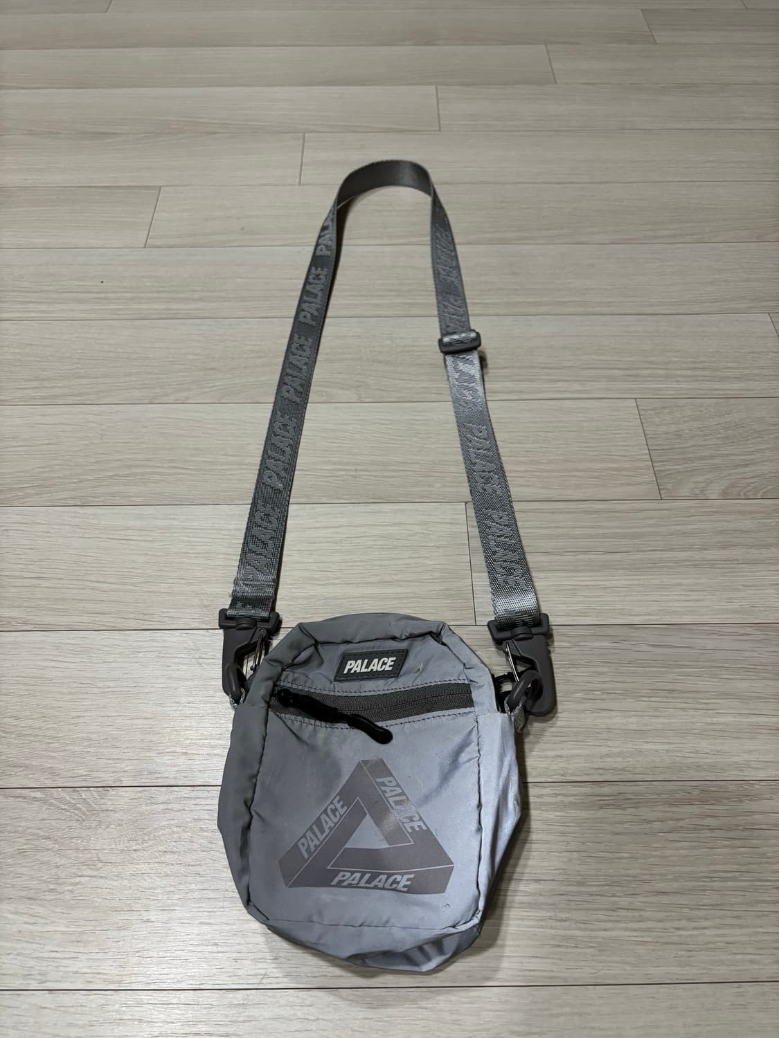 19SS 팔라스 디플렉토 리플렉티브 샷백 2 실버 상품이미지5