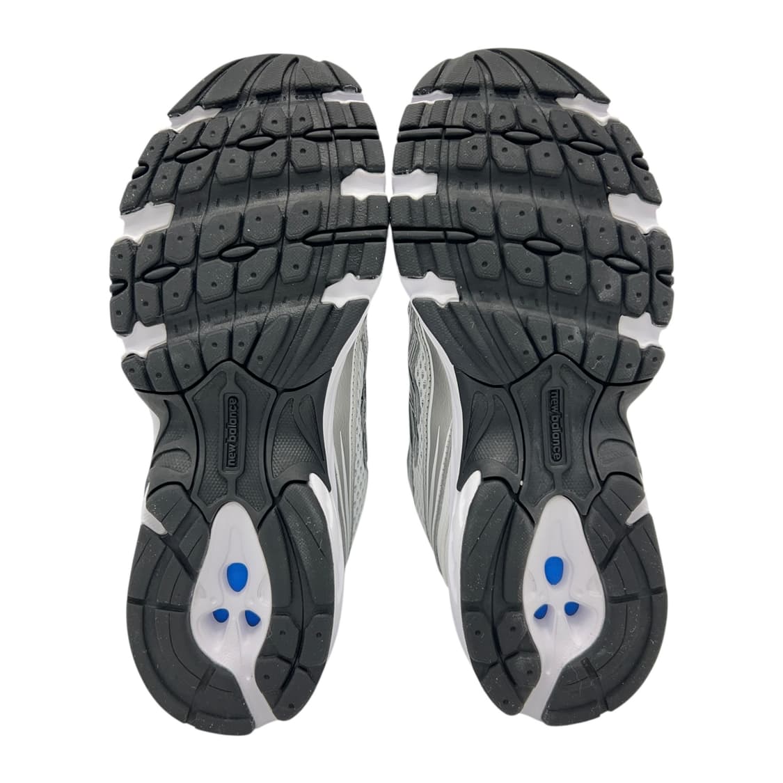 235 뉴발란스 740 화이트 실버 메탈릭 상품이미지6