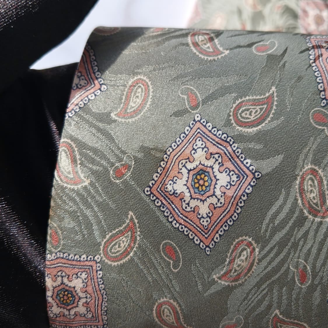 까르뱅 실크 그린 페이즐리 패턴 넥타이 9.3cm A~B등급 G14 상품이미지10